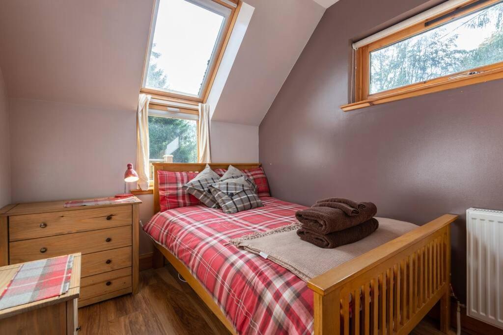 The Beeches Studio, Highlands Of Scotland Newtonmore Exteriör bild