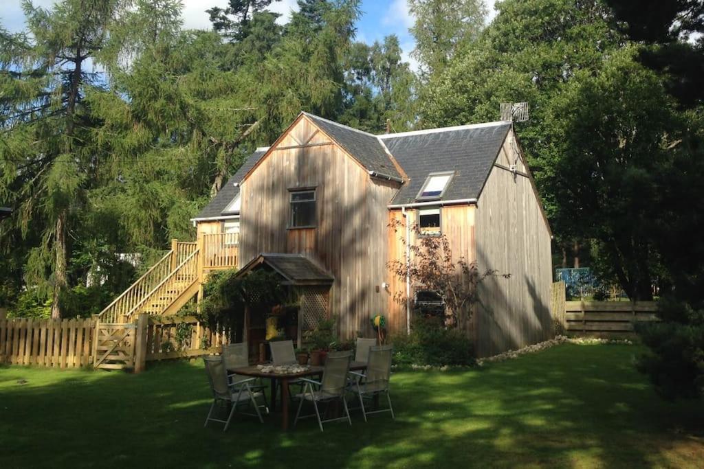 The Beeches Studio, Highlands Of Scotland Newtonmore Exteriör bild